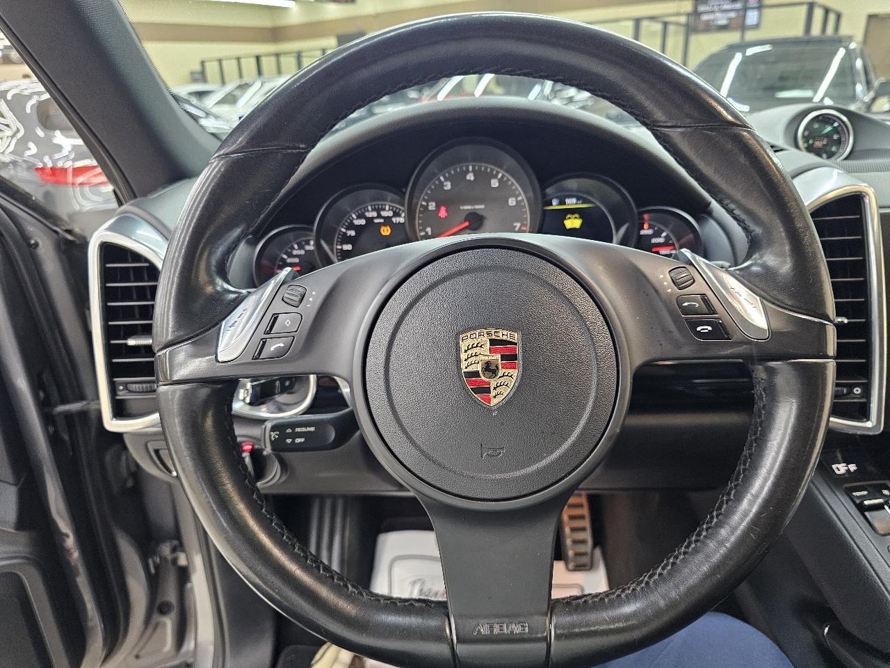 Porsche Cayenne S 2011