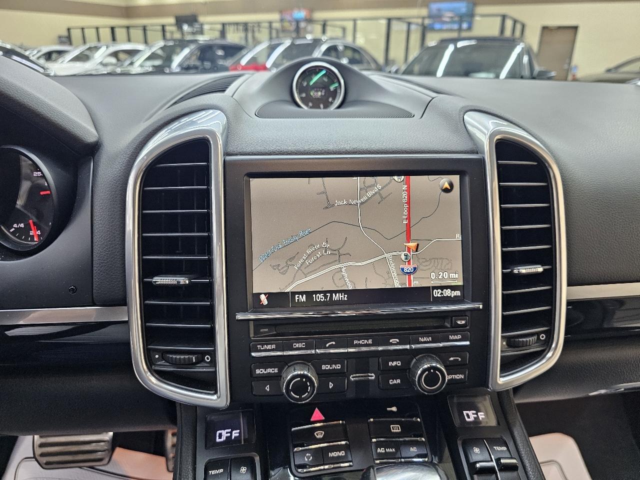 Porsche Cayenne S 2011