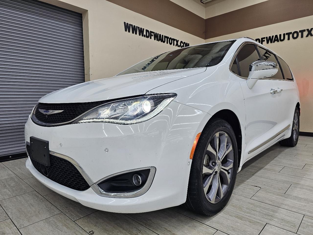 Chrysler Pacifica Limited 2019
