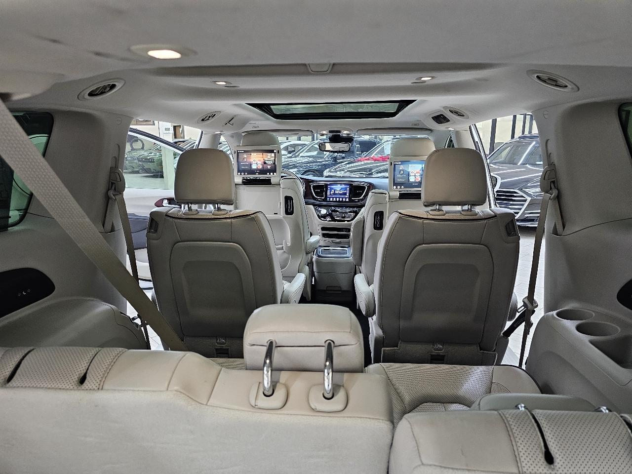 Chrysler Pacifica Limited 2019