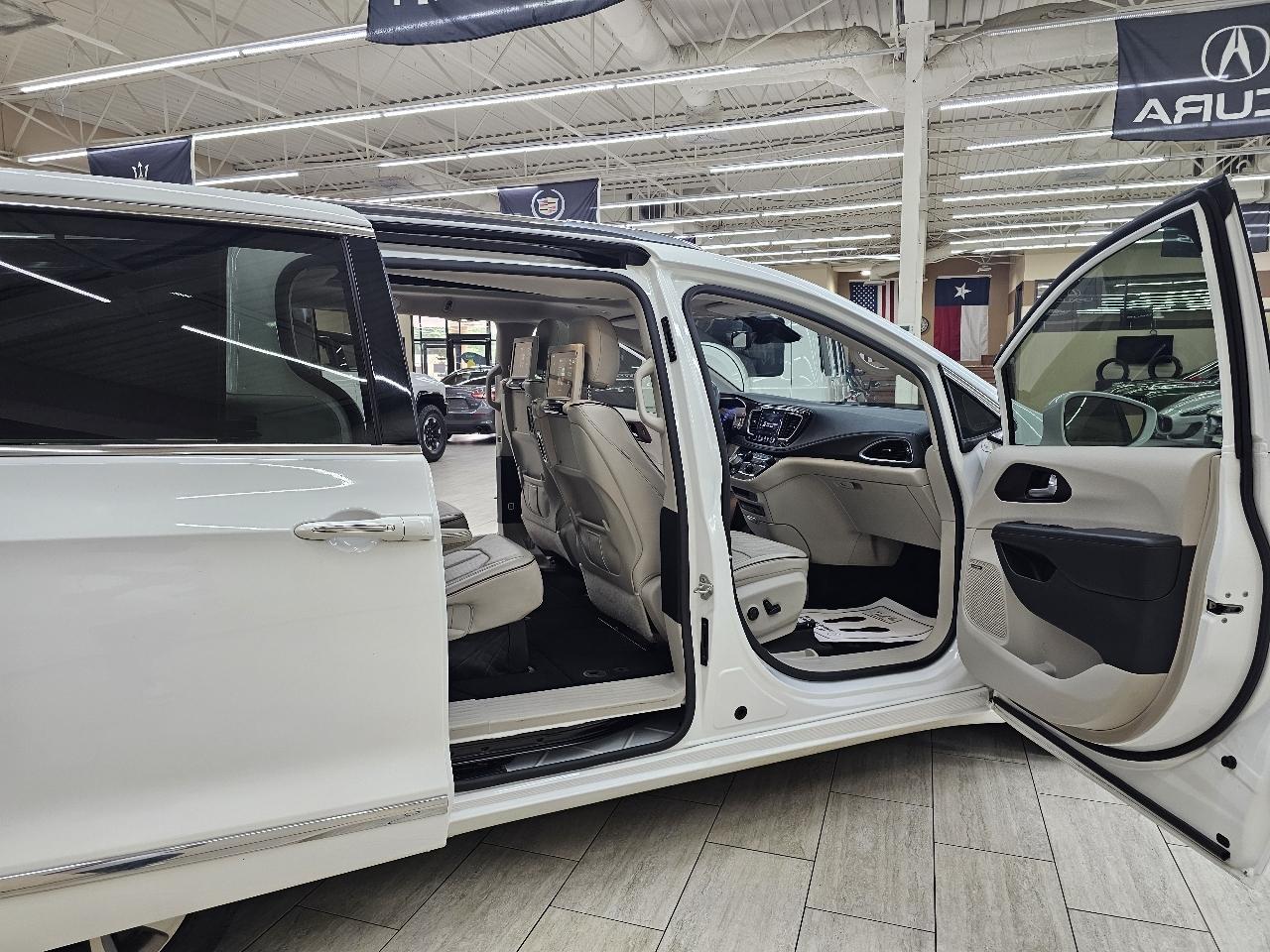 Chrysler Pacifica Limited 2019