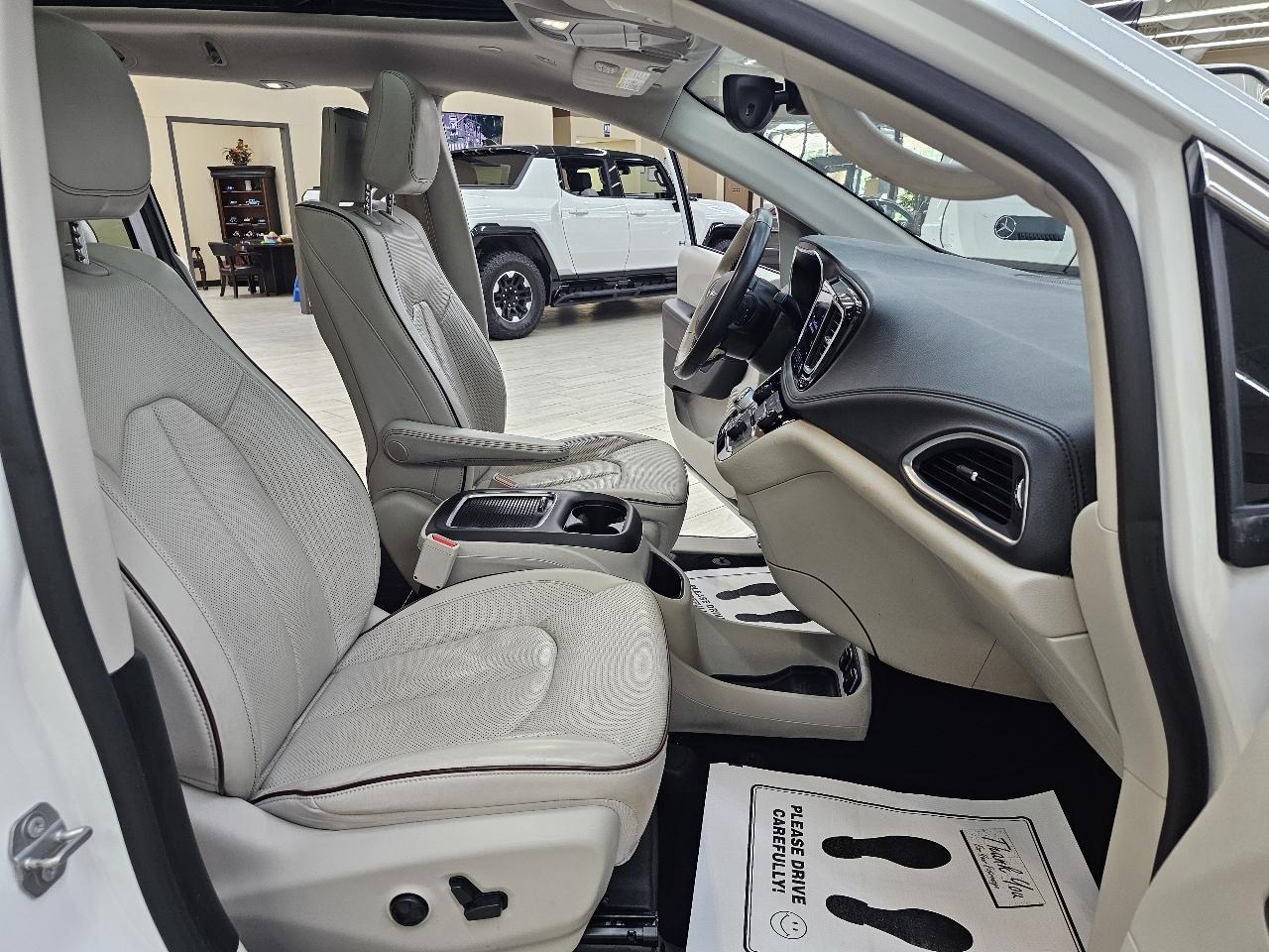 Chrysler Pacifica Limited 2019