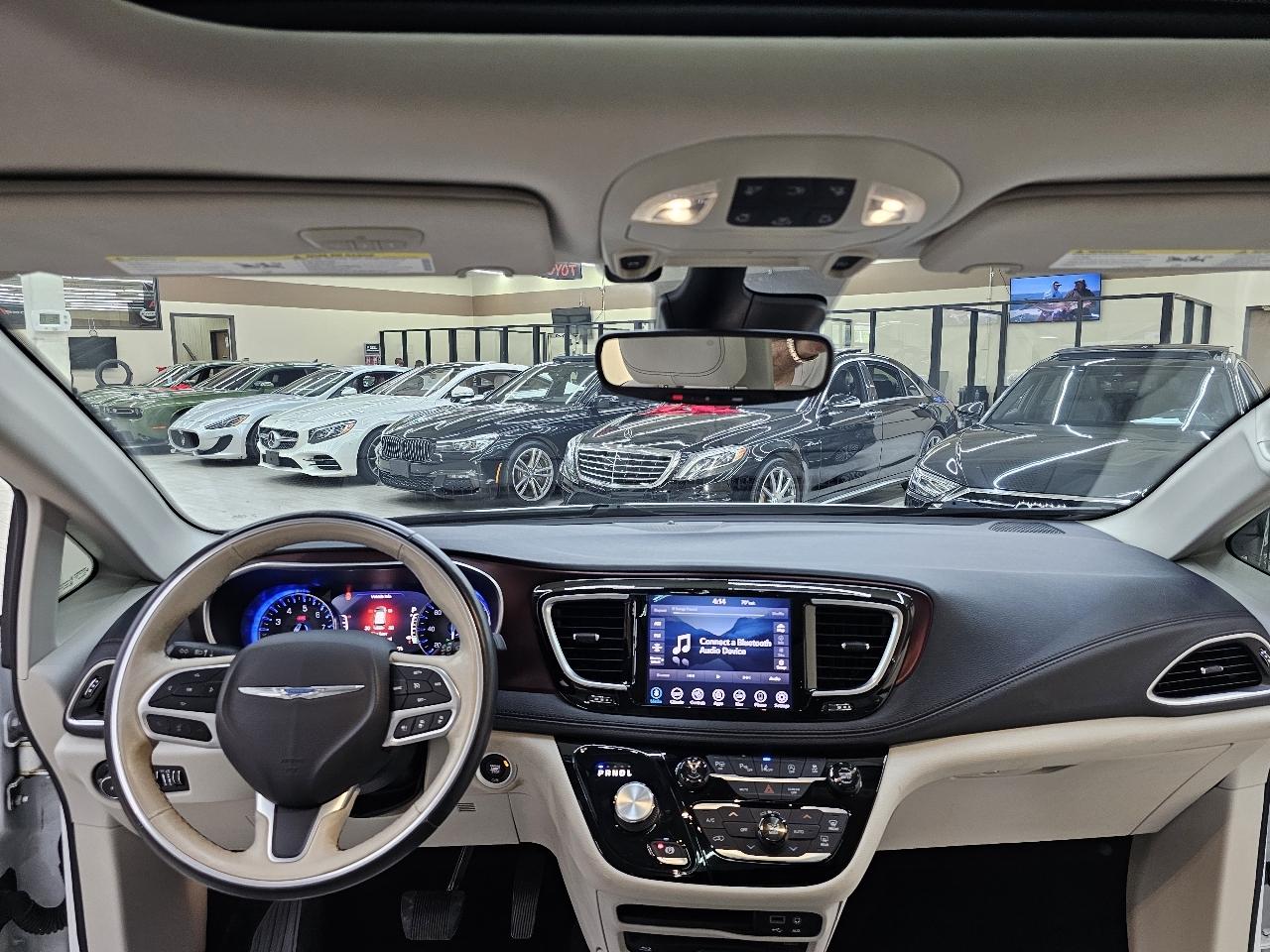 Chrysler Pacifica Limited 2019
