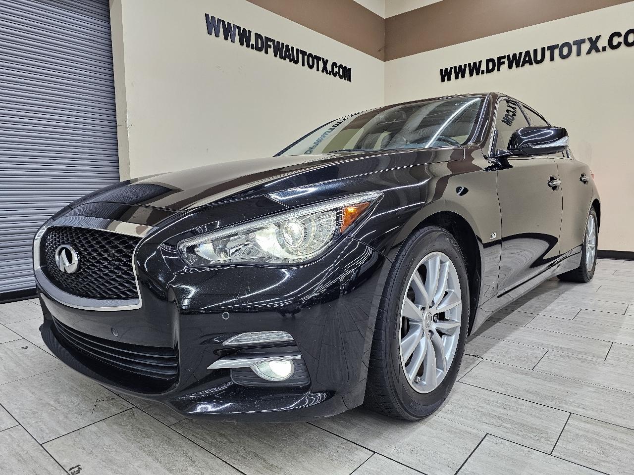 Infiniti Q50 Base 2015