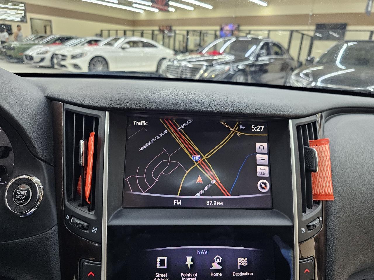 Infiniti Q50 Base 2015