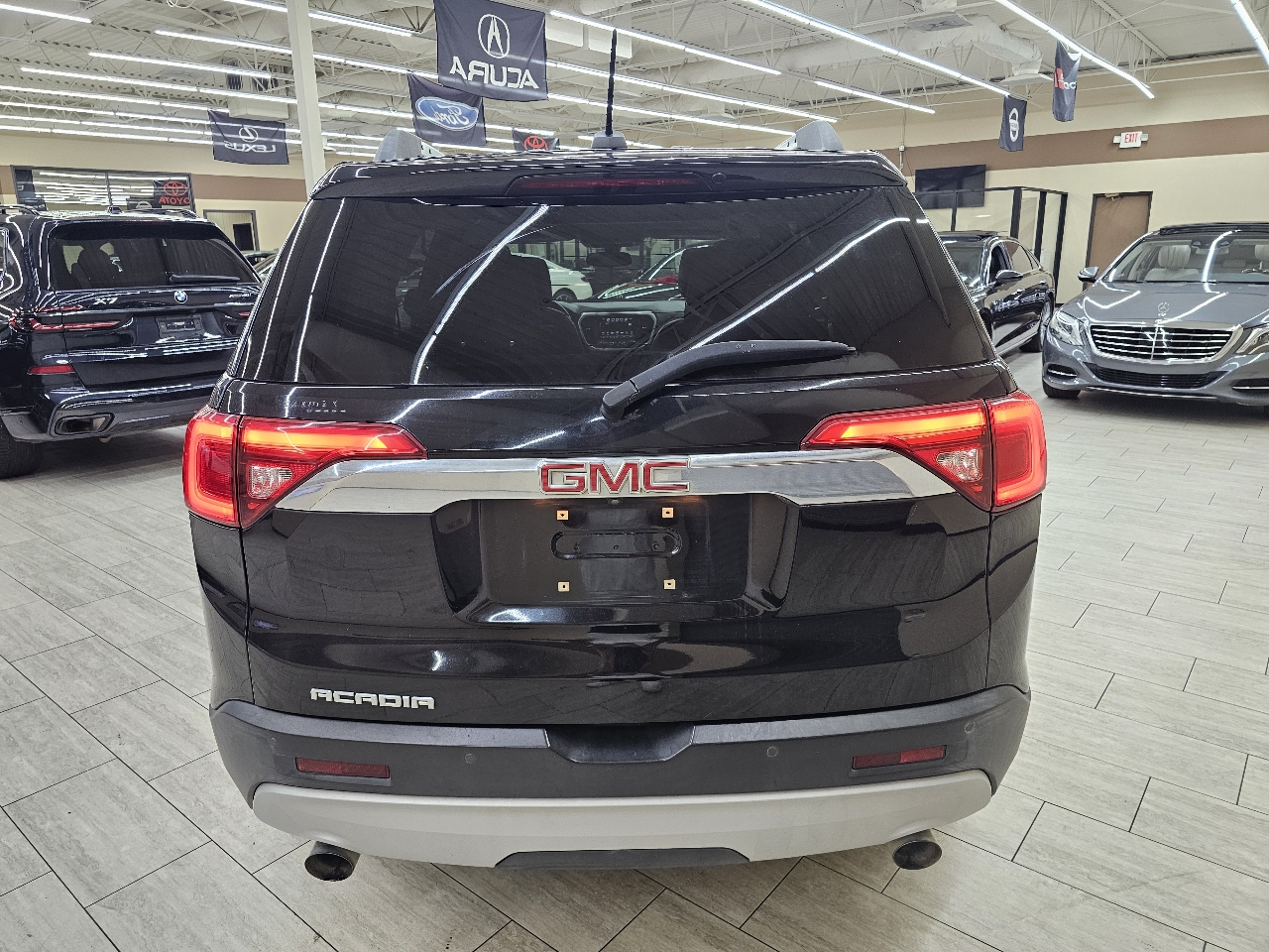 GMC Acadia SLT-1 FWD 2017
