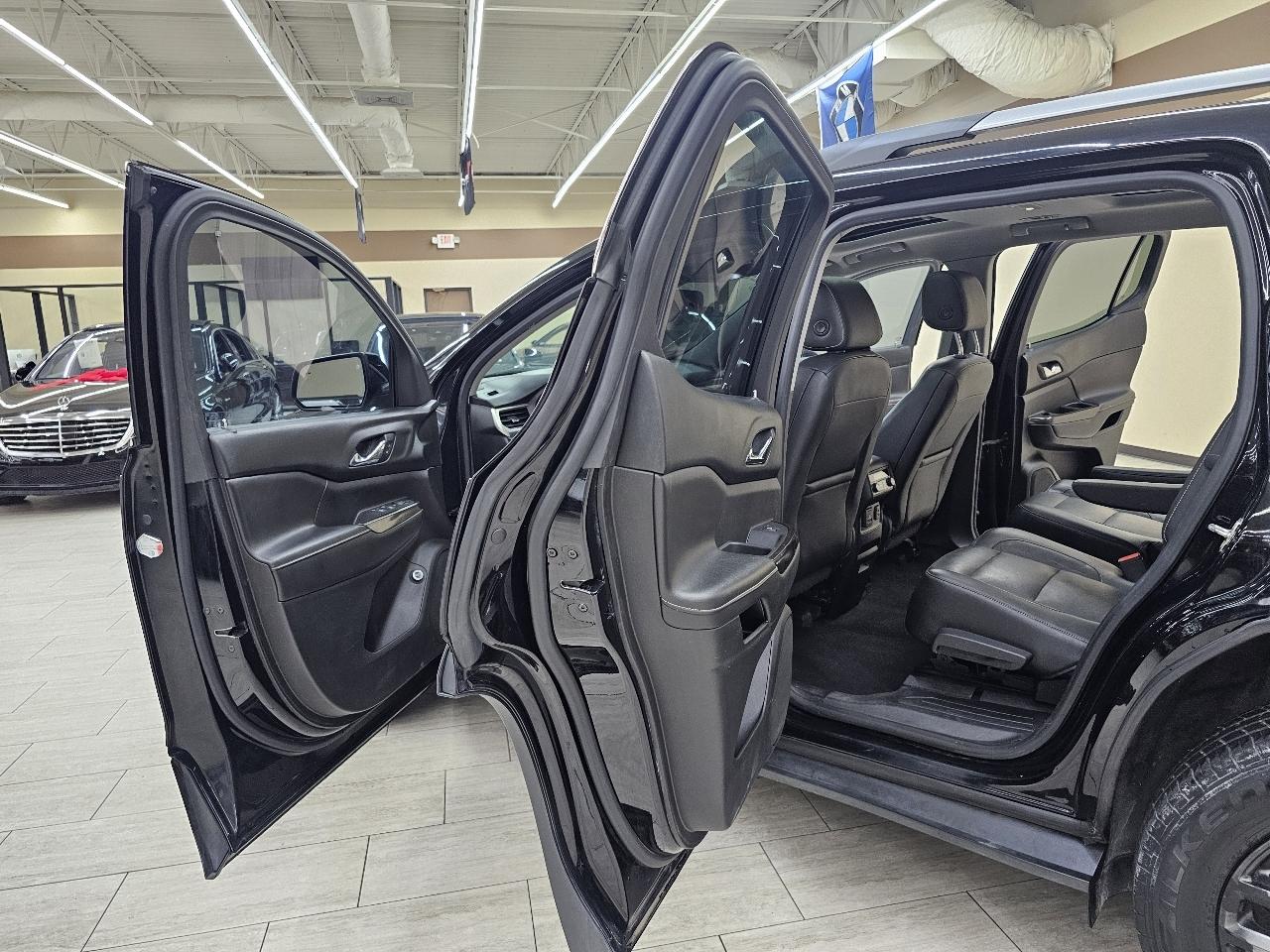 GMC Acadia SLT-1 FWD 2017