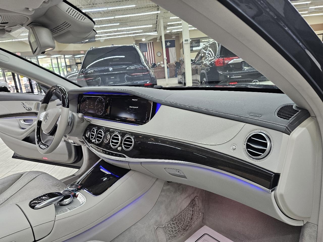 Mercedes-Benz S-Class S550 2017