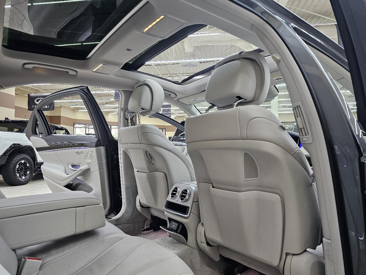 Mercedes-Benz S-Class S550 2017
