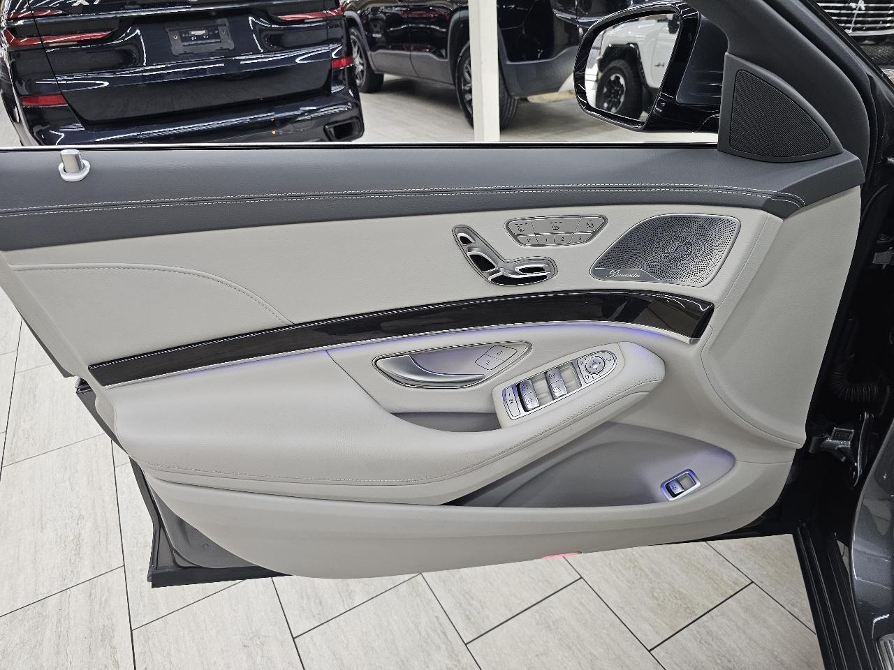 Mercedes-Benz S-Class S550 2017