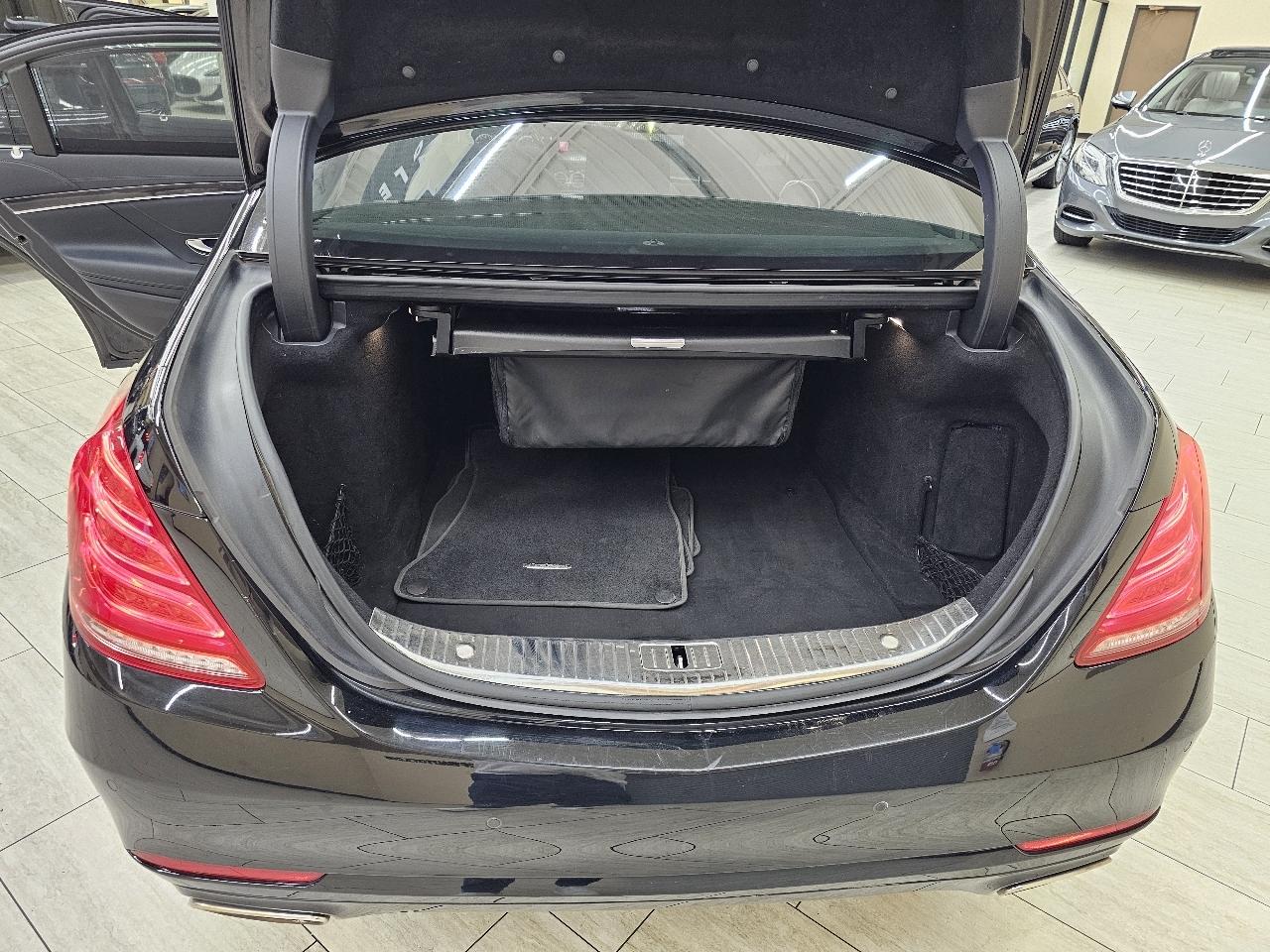 Mercedes-Benz S-Class S550 2017