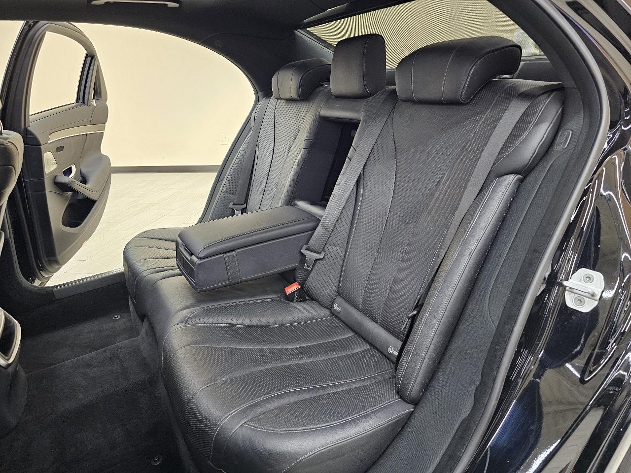 Mercedes-Benz S-Class S550 2017