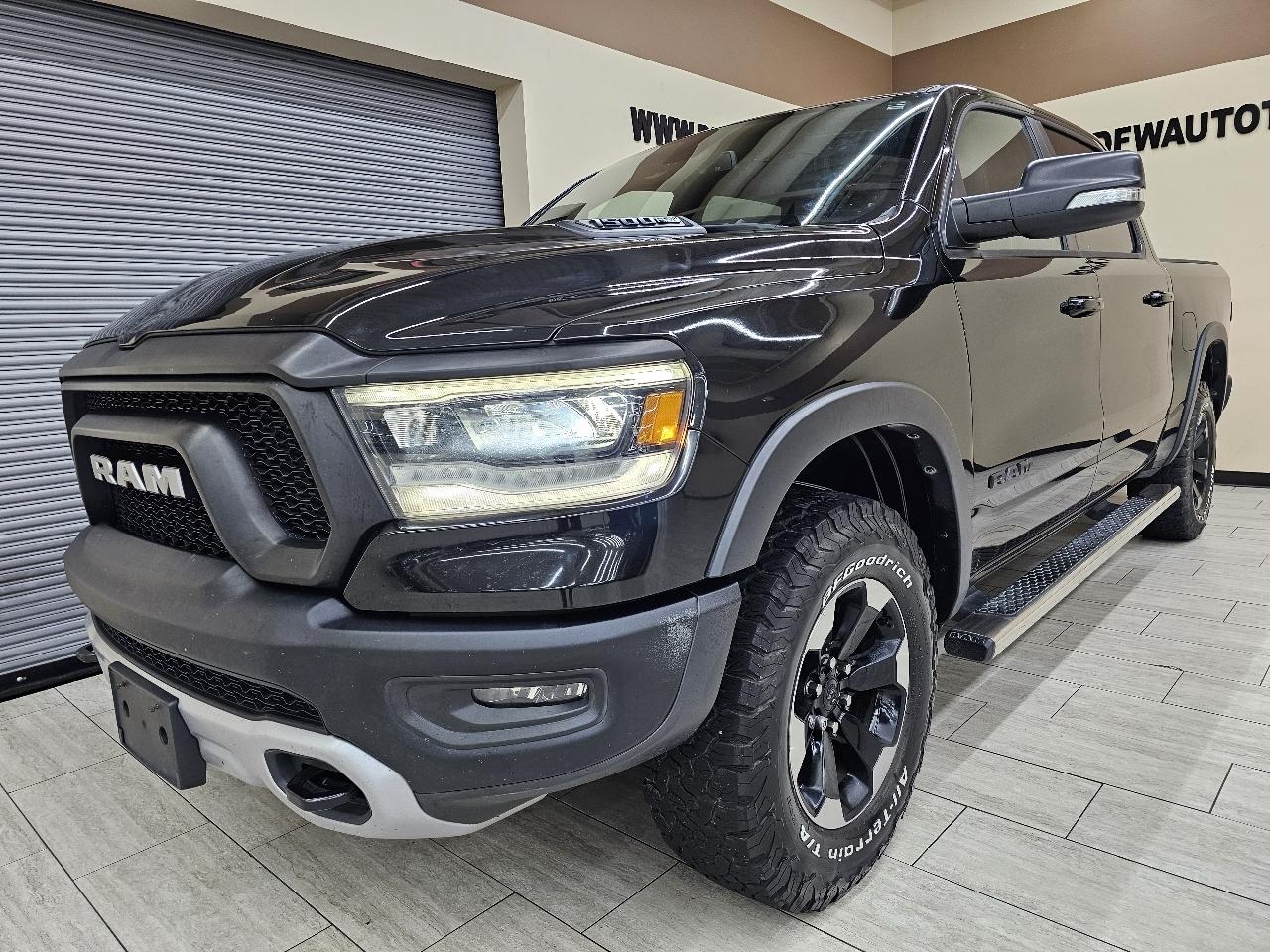 RAM 1500 Rebel Crew Cab SB 4WD 2019