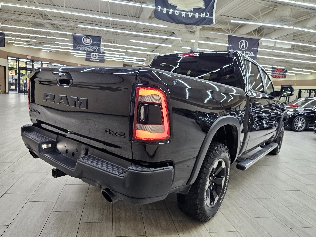 RAM 1500 Rebel Crew Cab SB 4WD 2019