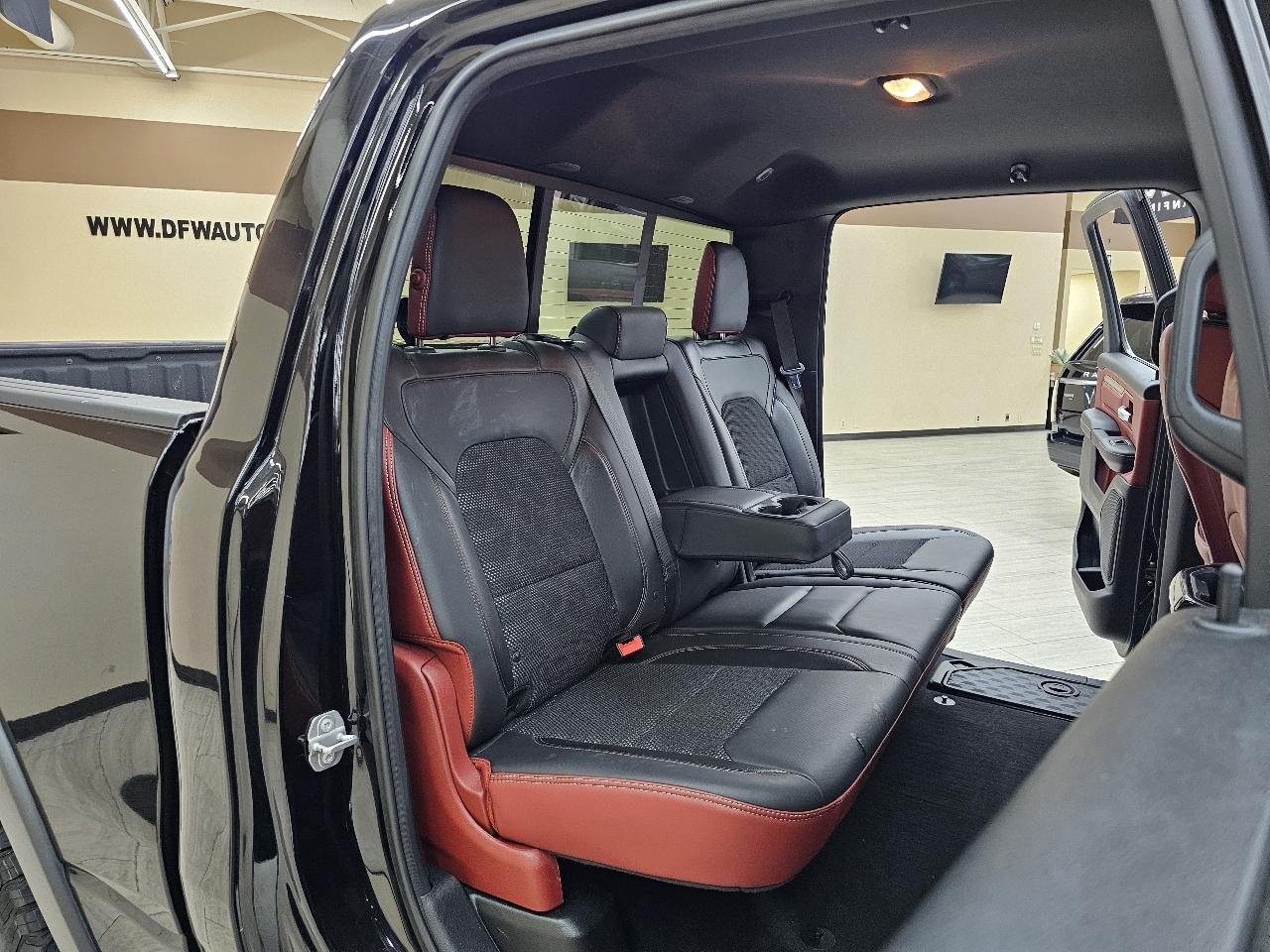 RAM 1500 Rebel Crew Cab SB 4WD 2019