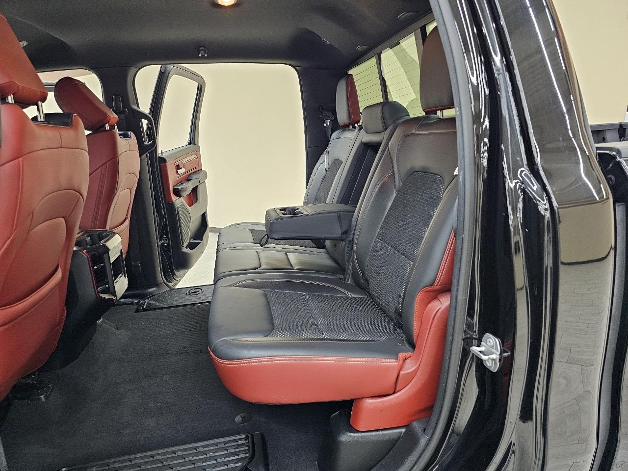 RAM 1500 Rebel Crew Cab SB 4WD 2019