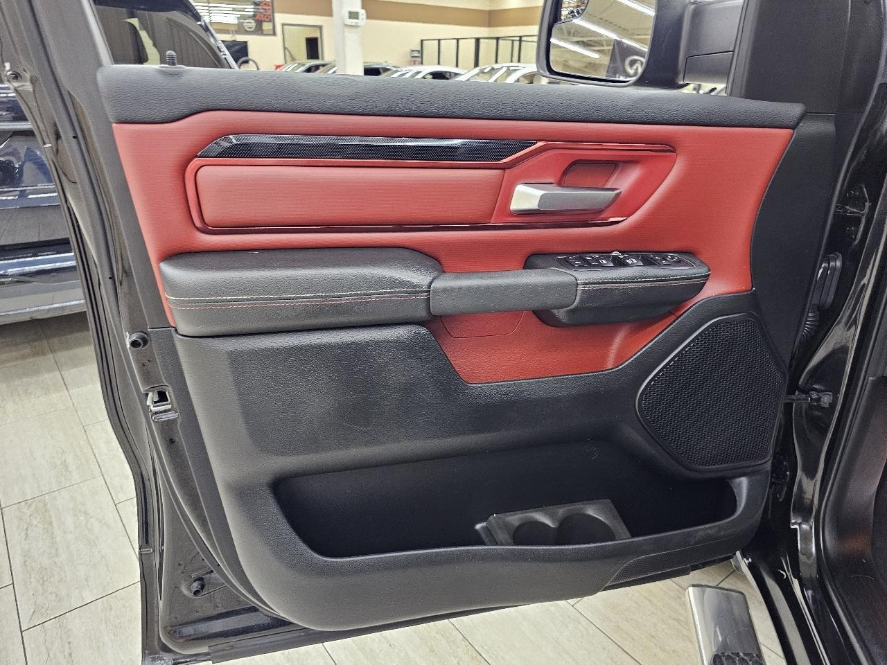 RAM 1500 Rebel Crew Cab SB 4WD 2019