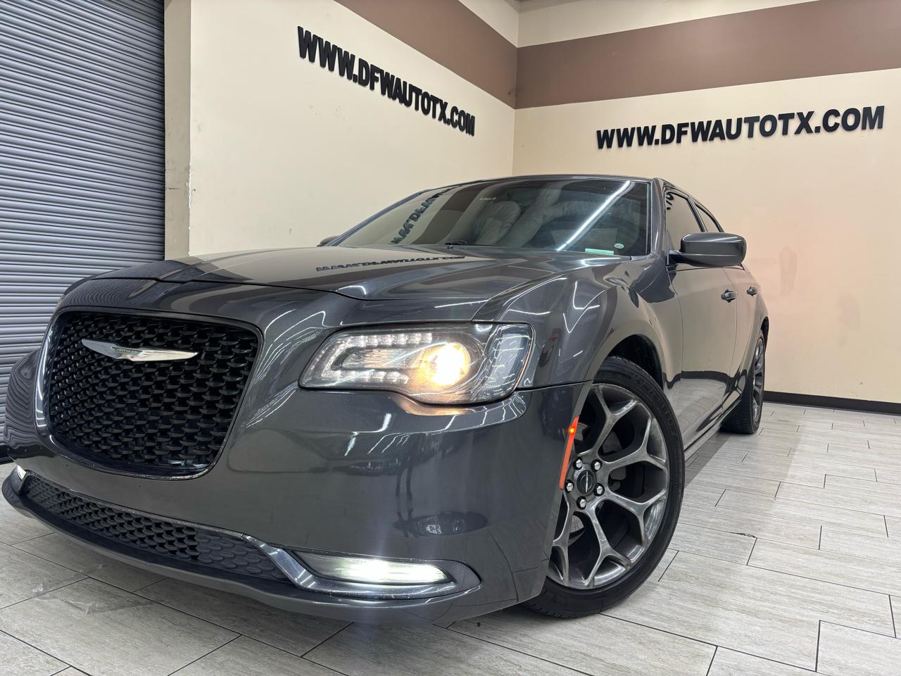 Chrysler 300 S V6 RWD 2017
