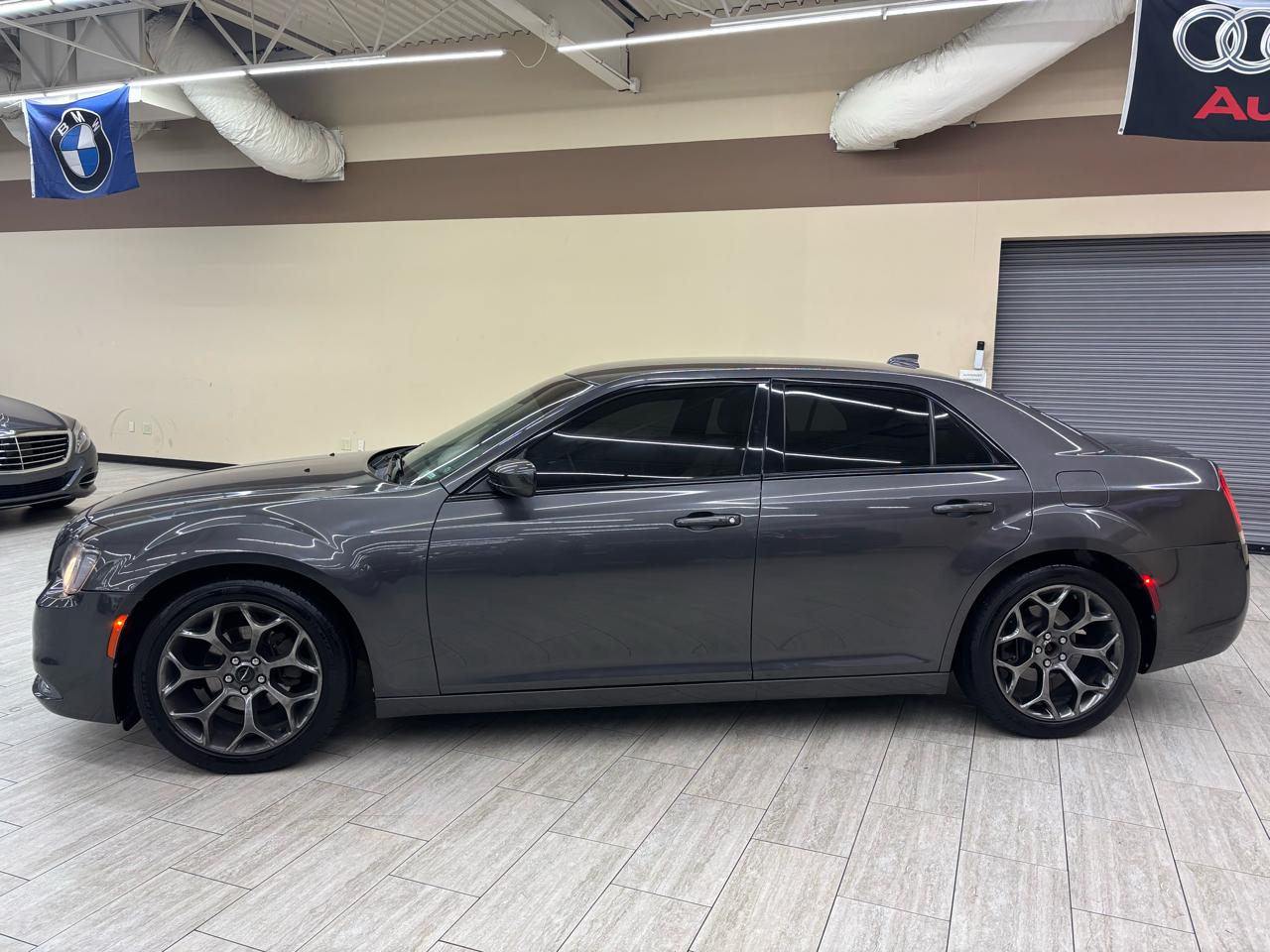 Chrysler 300 S V6 RWD 2017