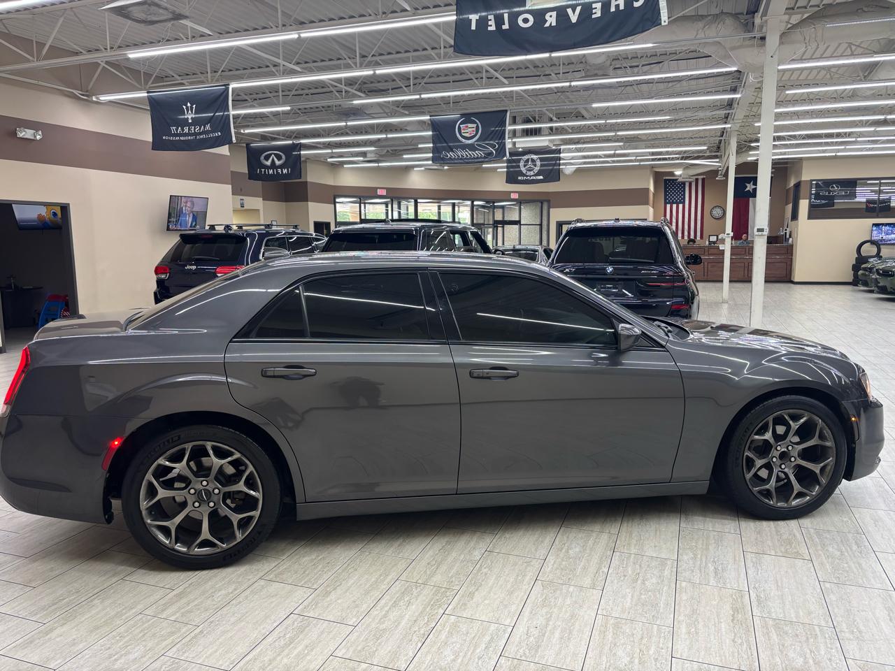 Chrysler 300 S V6 RWD 2017