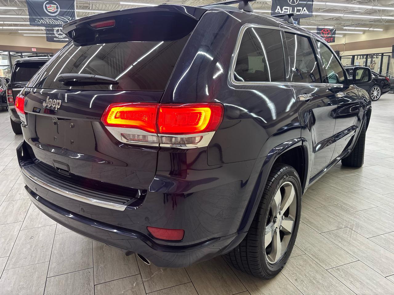 Jeep Grand Cherokee Overland 2WD 2016