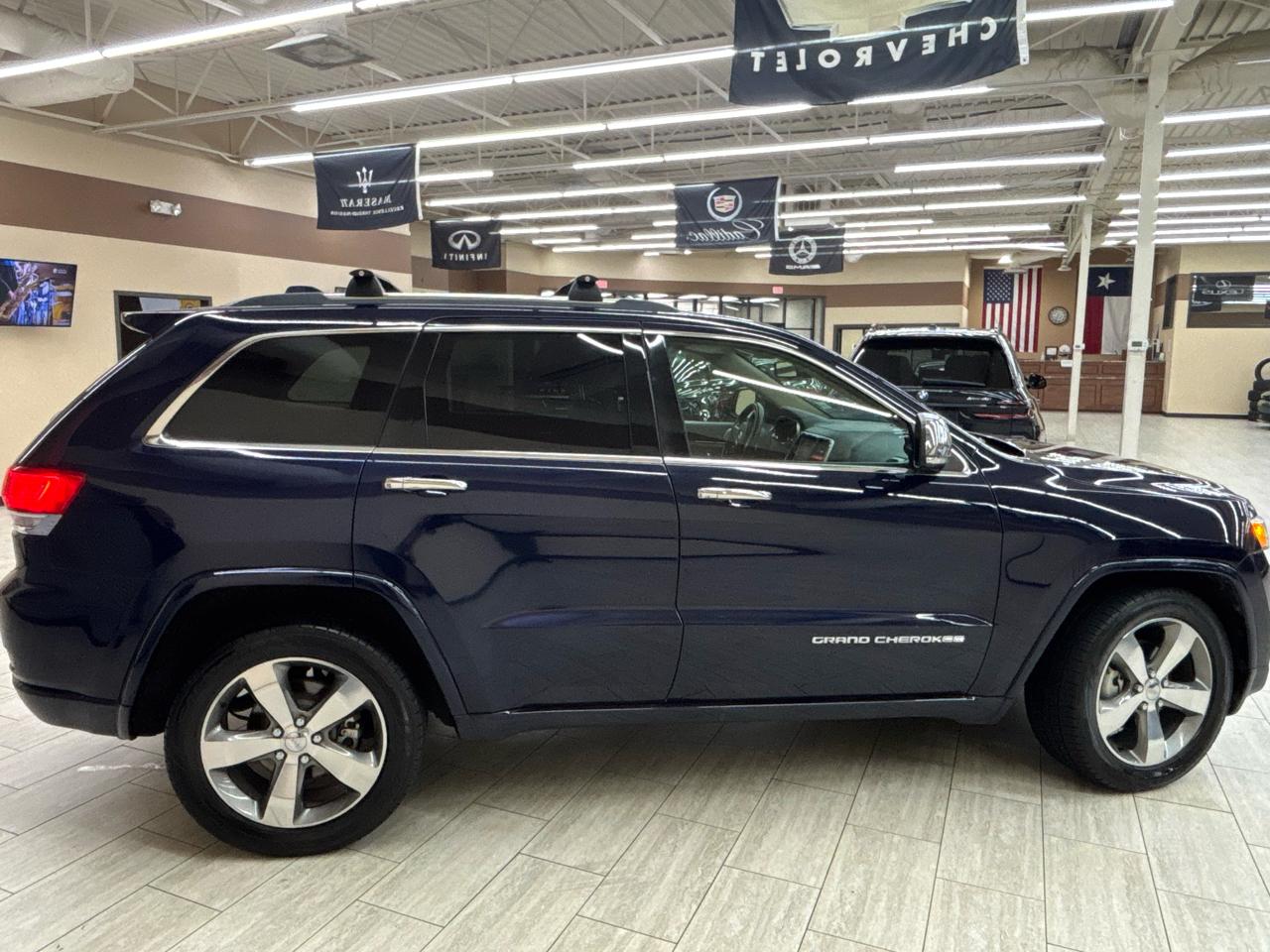 Jeep Grand Cherokee Overland 2WD 2016