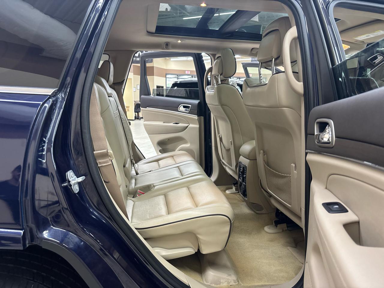 Jeep Grand Cherokee Overland 2WD 2016