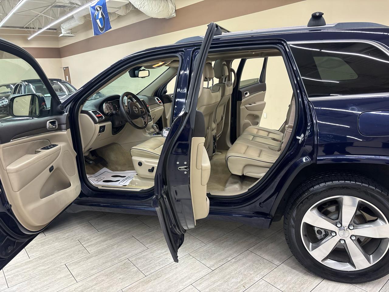 Jeep Grand Cherokee Overland 2WD 2016