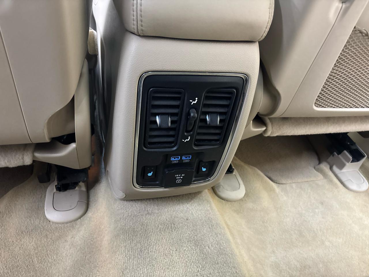 Jeep Grand Cherokee Overland 2WD 2016