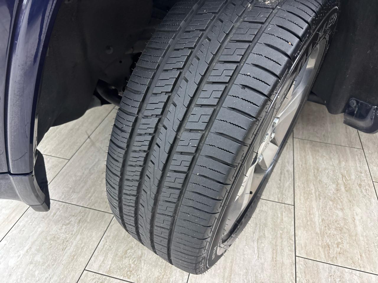 Jeep Grand Cherokee Overland 2WD 2016