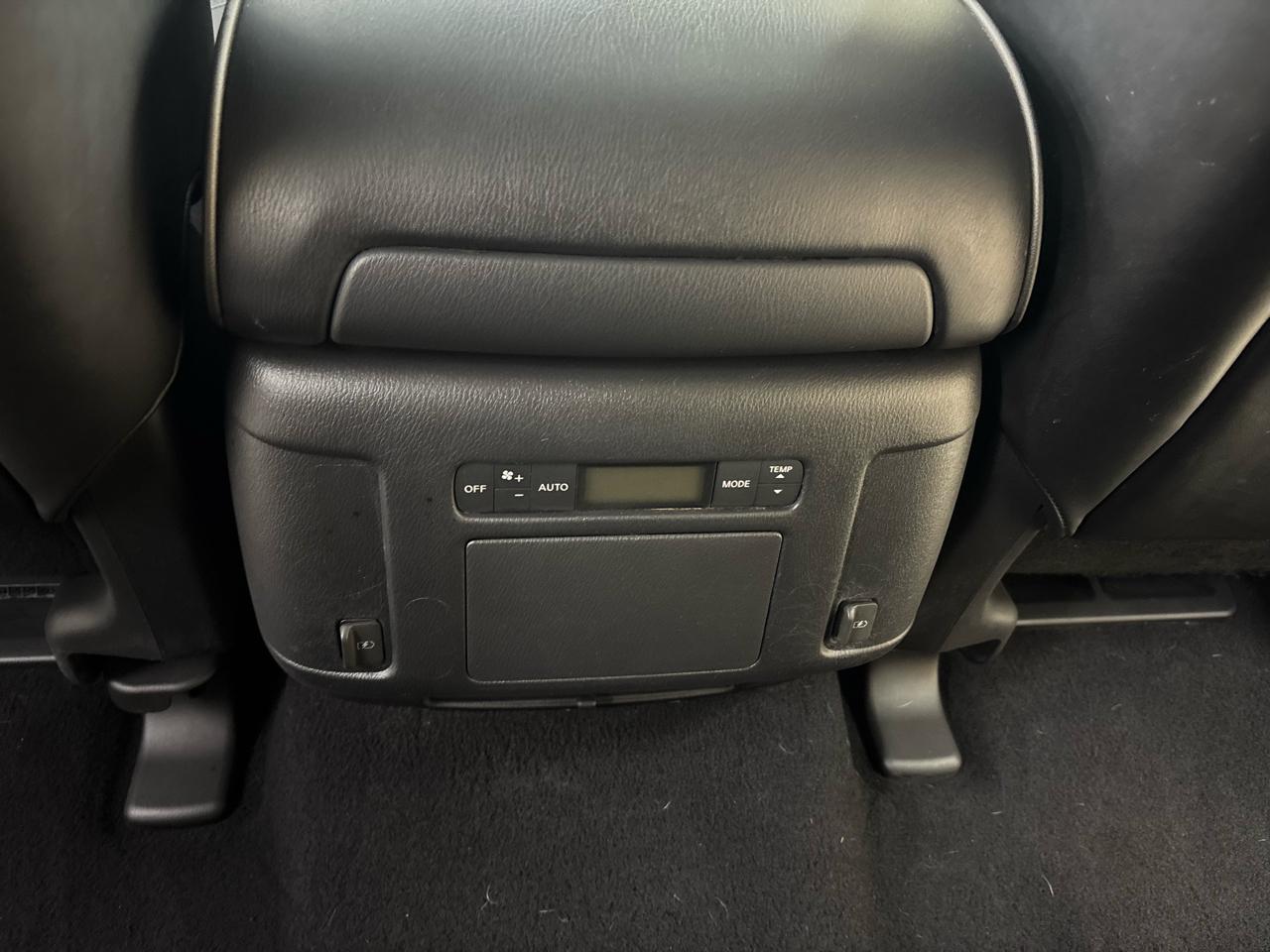 Infiniti QX80 LUXE 2019
