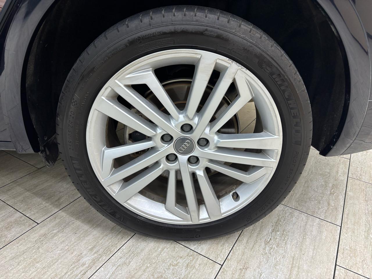 Audi Q5 2.0T Premium Plus quattro 2018