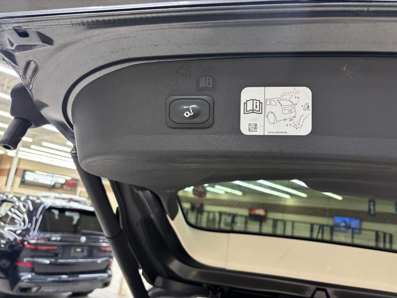 Ford Escape Titanium FWD 2017