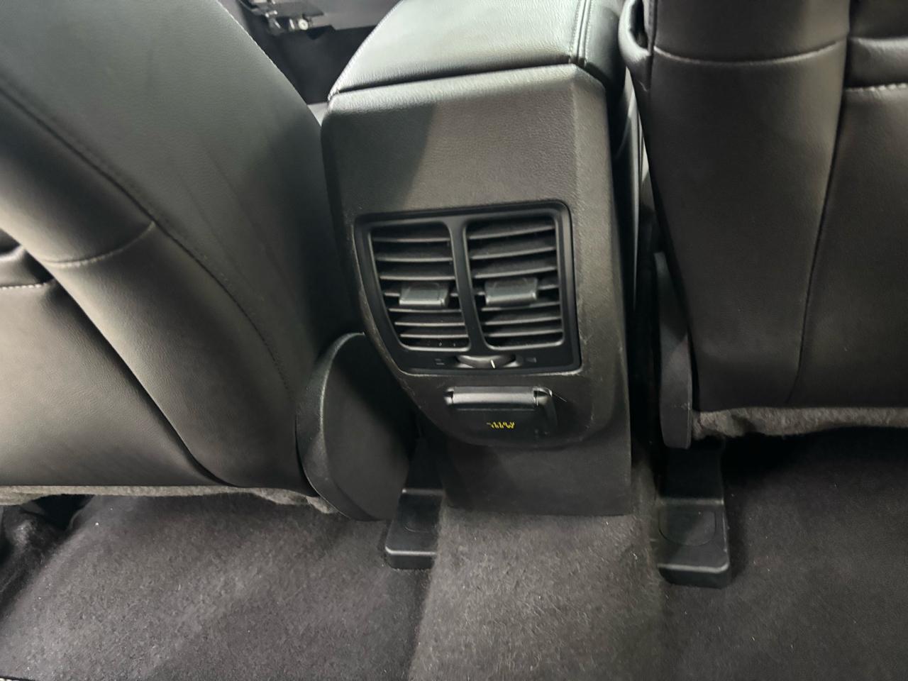 Ford Escape Titanium FWD 2017