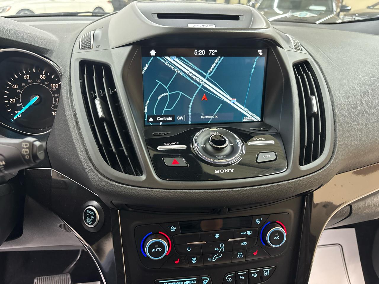 Ford Escape Titanium FWD 2017