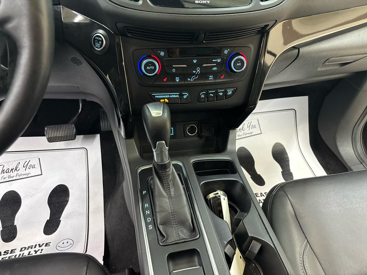 Ford Escape Titanium FWD 2017