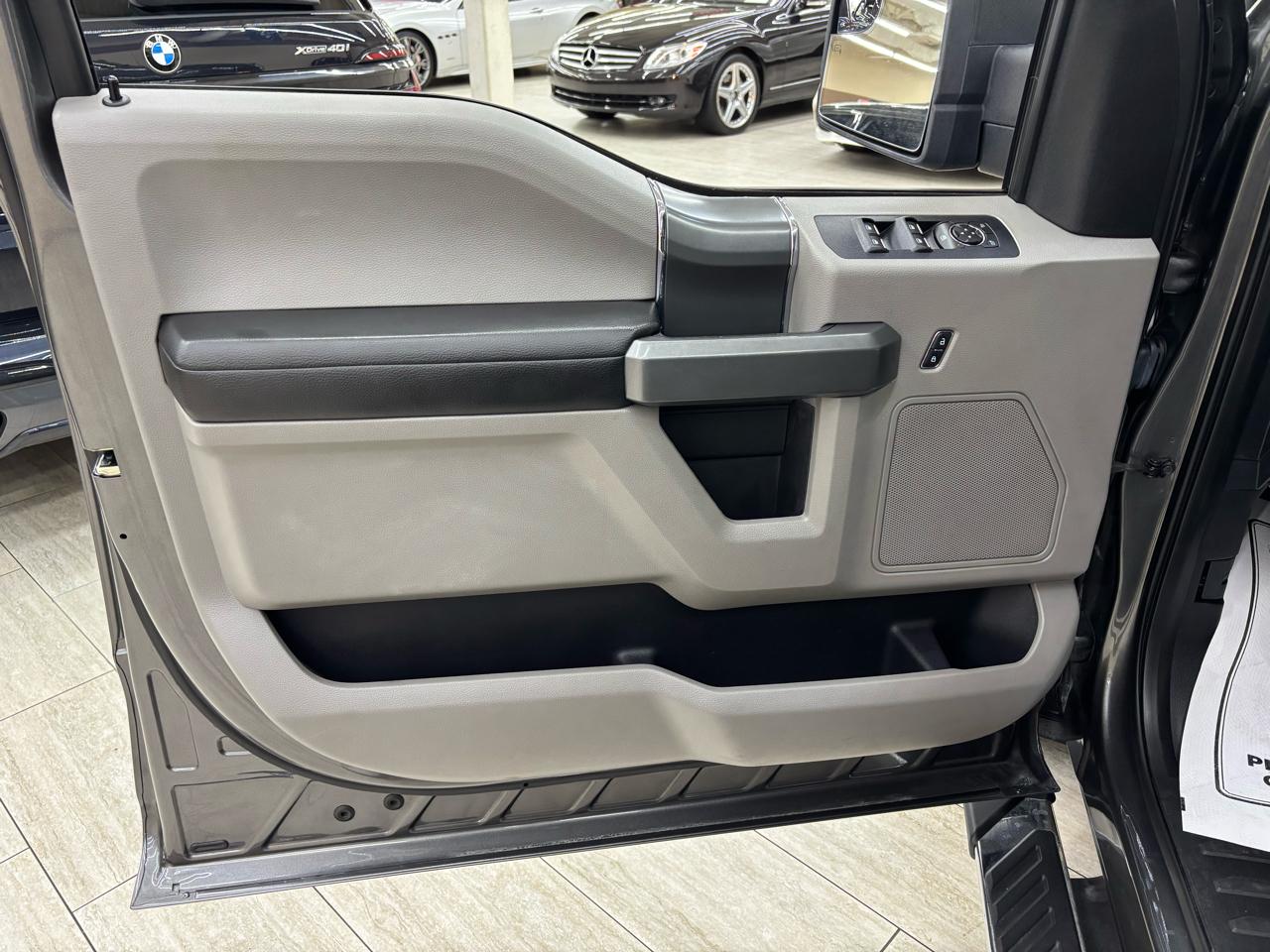Ford F-150 XLT SuperCrew 5.5-ft. Bed 2WD 2016