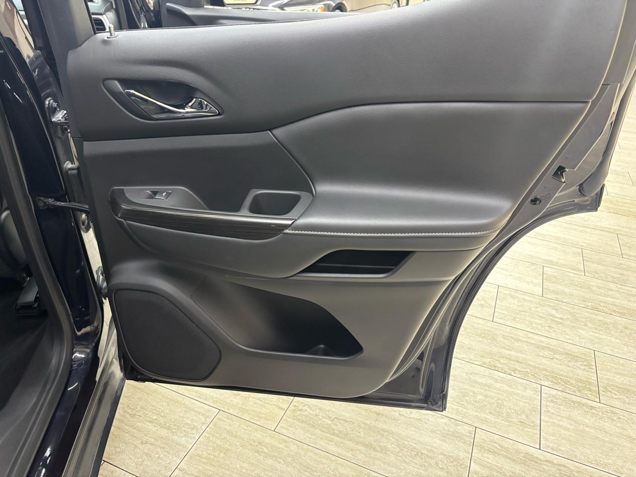 GMC Acadia SLT 2021