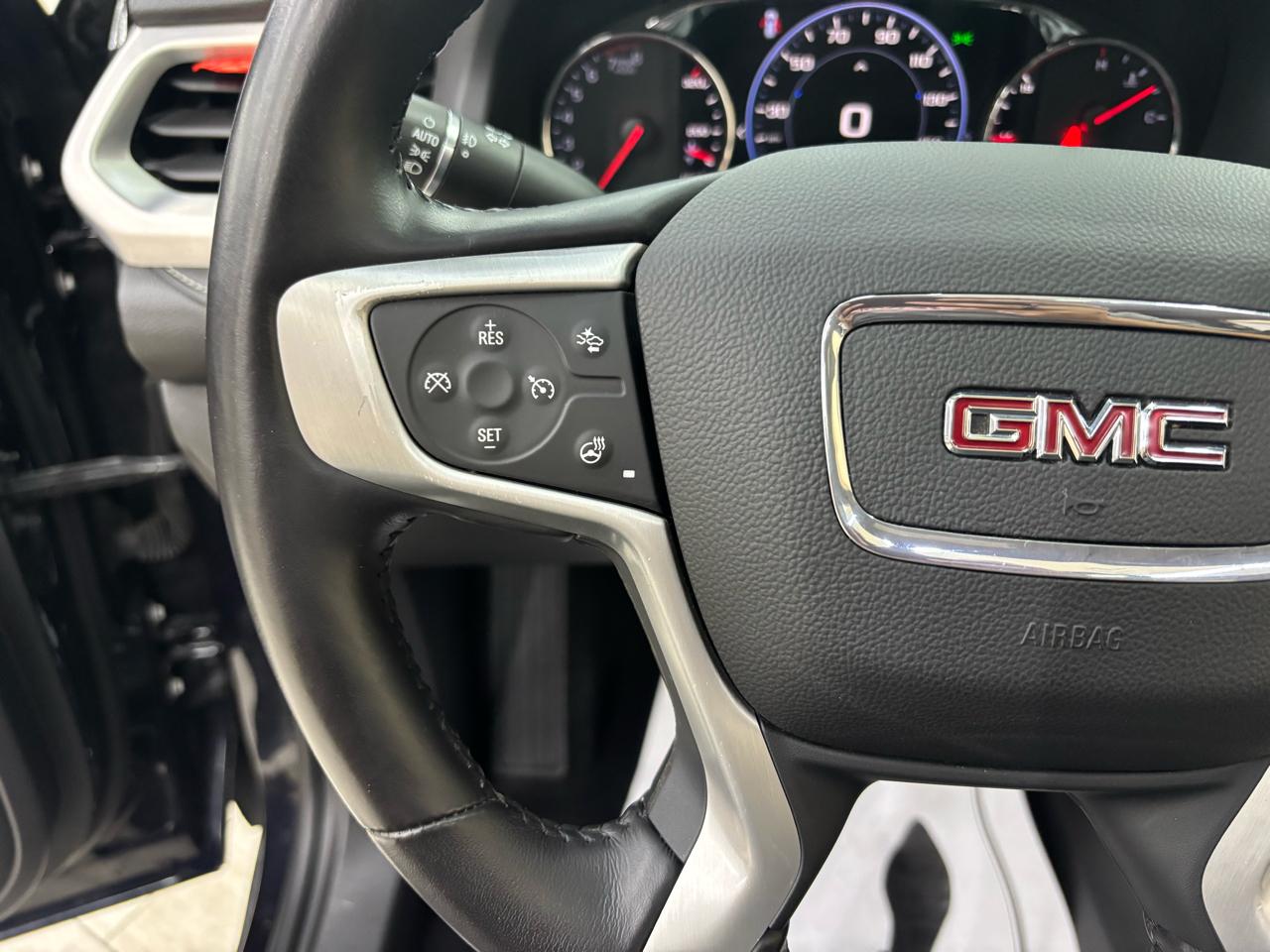 GMC Acadia SLT 2021