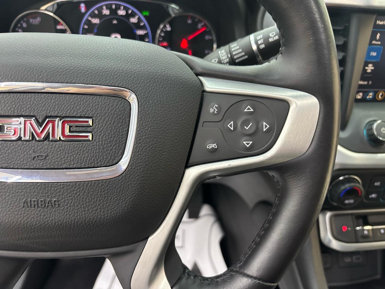 GMC Acadia SLT 2021