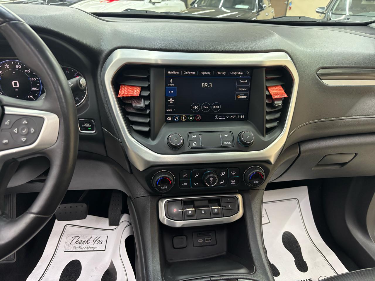 GMC Acadia SLT 2021