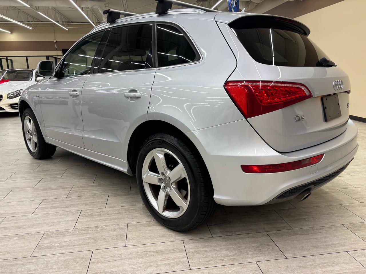 Audi Q5 3.2 quattro Premium 2012