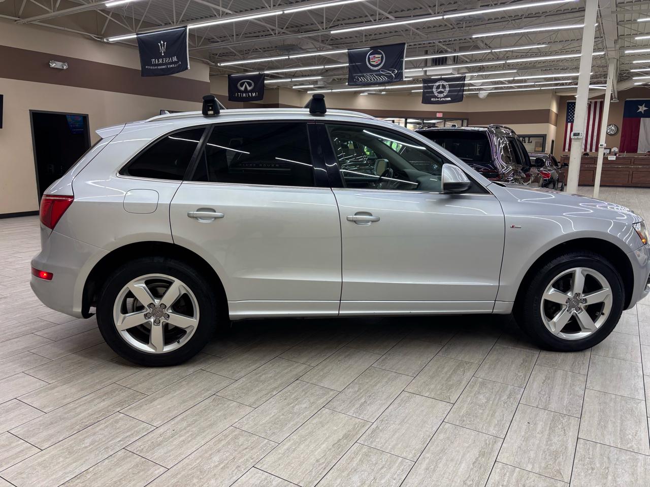 Audi Q5 3.2 quattro Premium 2012