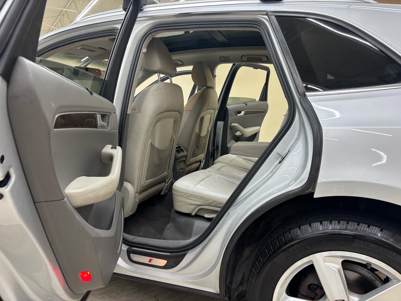 Audi Q5 3.2 quattro Premium 2012