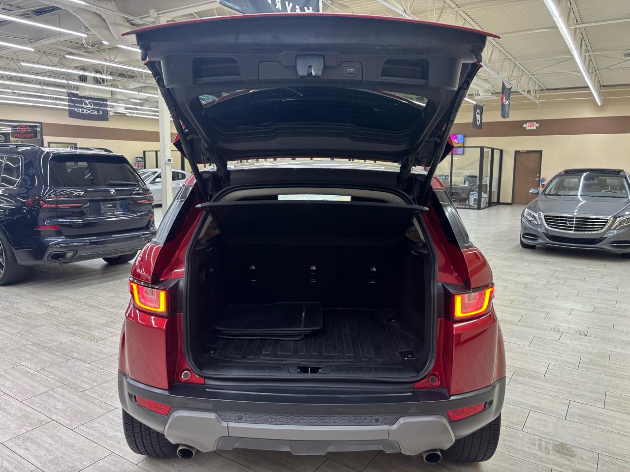 Land Rover Range Rover Evoque SE 2018