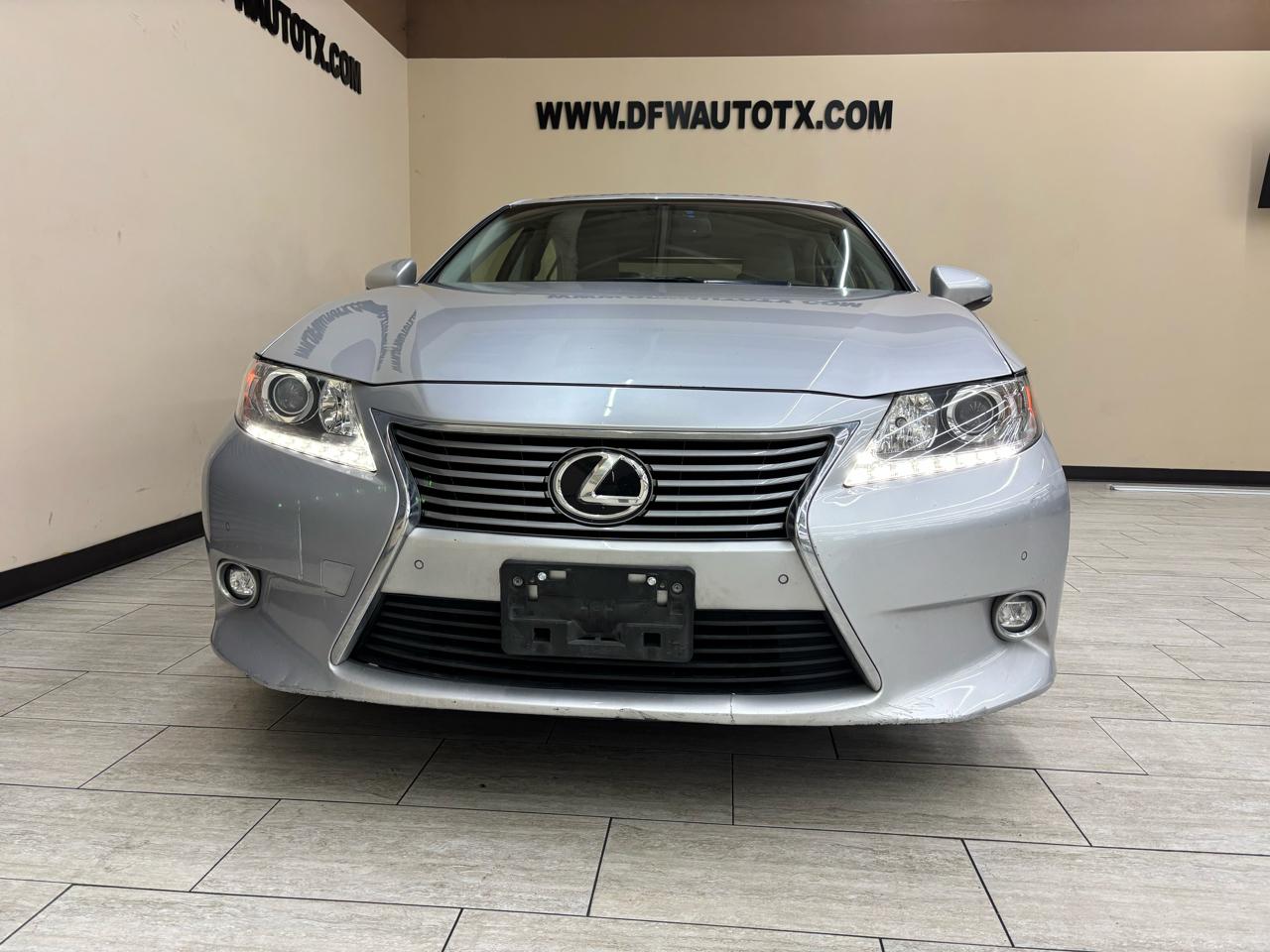 Lexus ES 350 Sedan 2014
