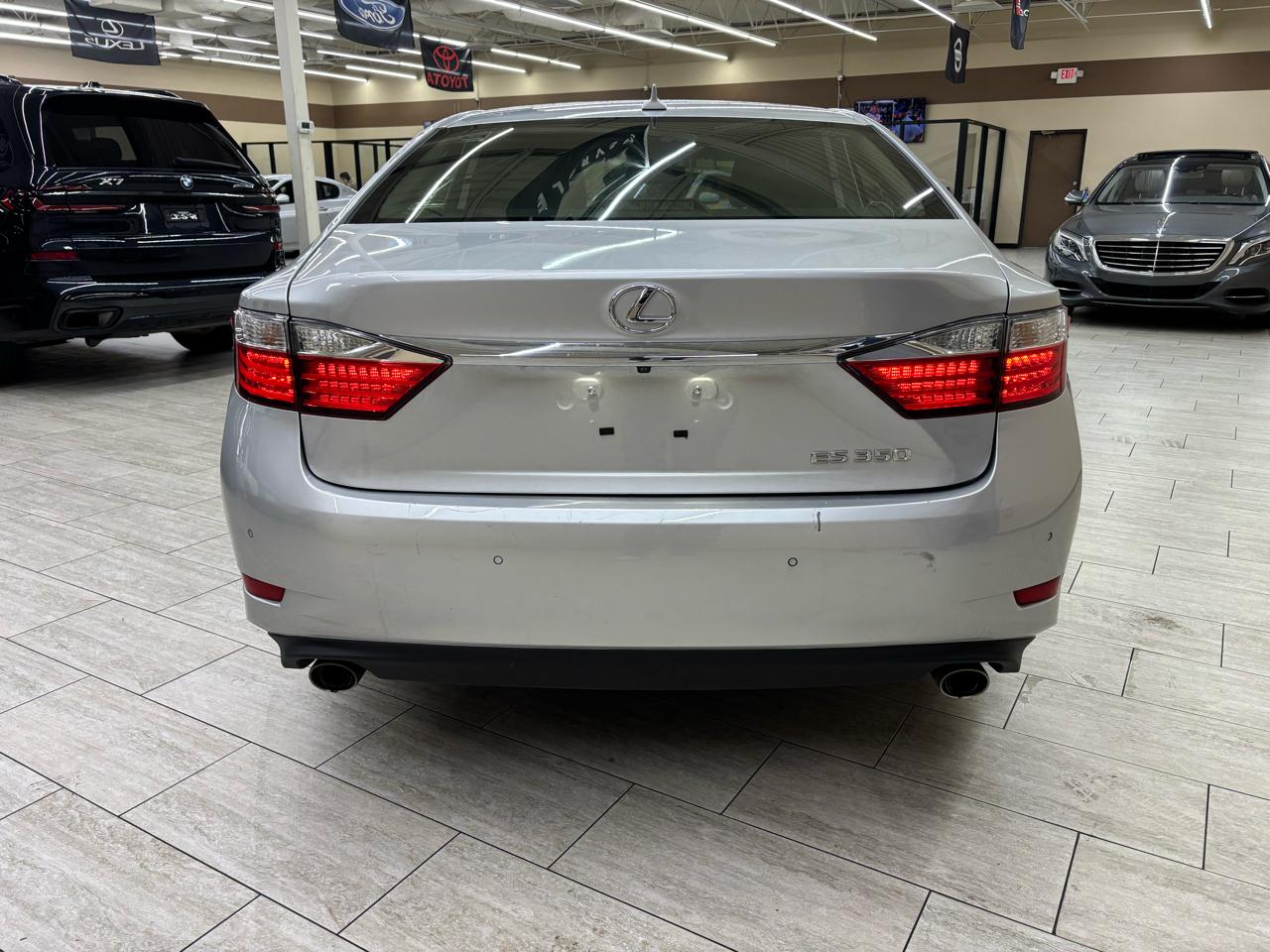 Lexus ES 350 Sedan 2014