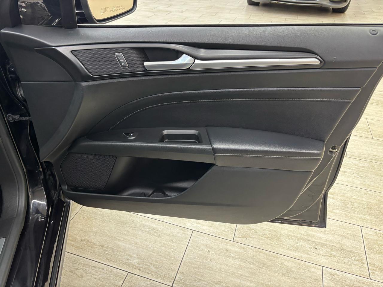 Ford Fusion Titanium AWD 2019