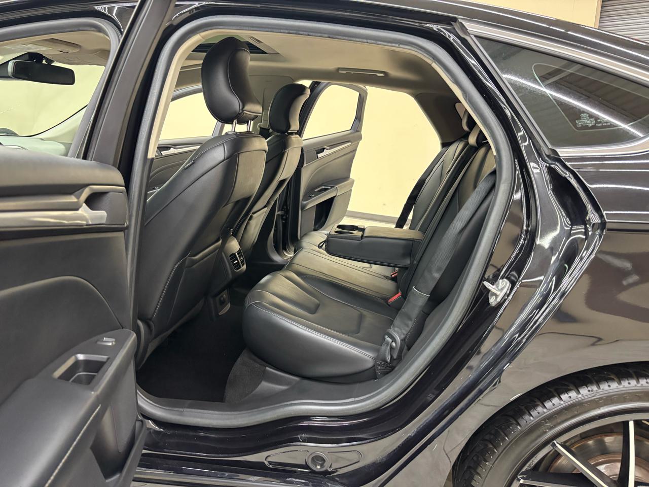 Ford Fusion Titanium AWD 2019