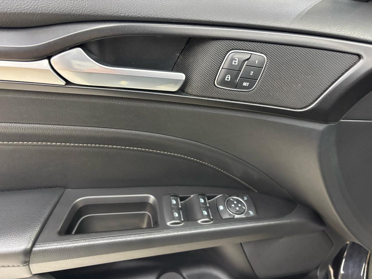 Ford Fusion Titanium AWD 2019